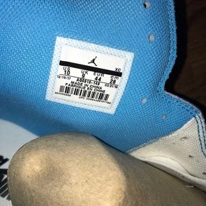 Air Jordan 1 off white university blue